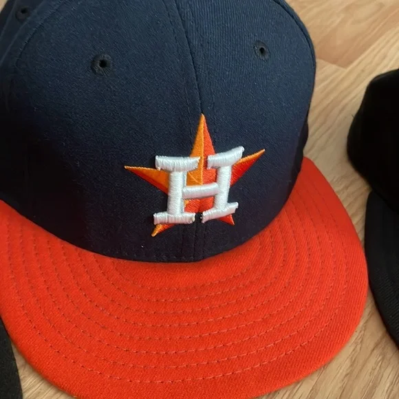 New Era 71/2 Fitted Hat Bundle- Read Desicription - Picture 3 of 7